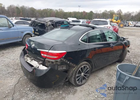 2016 Buick Verano Sport Touring Group z USA, uszkodzony, nr VIN 1G4PW5SK9G4150826